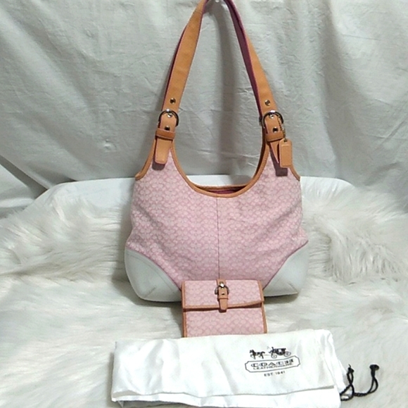 Coach Handbags - PRICE FIRM! Authentic Beautiful Coach Bag W/Matching Wallet Gently UsedDust Bag